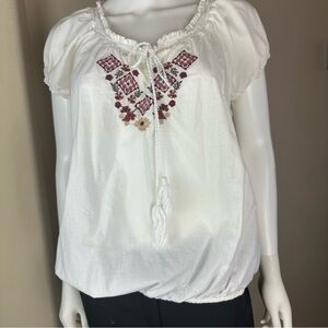 Bandolino White Blouse with Red Embroidery